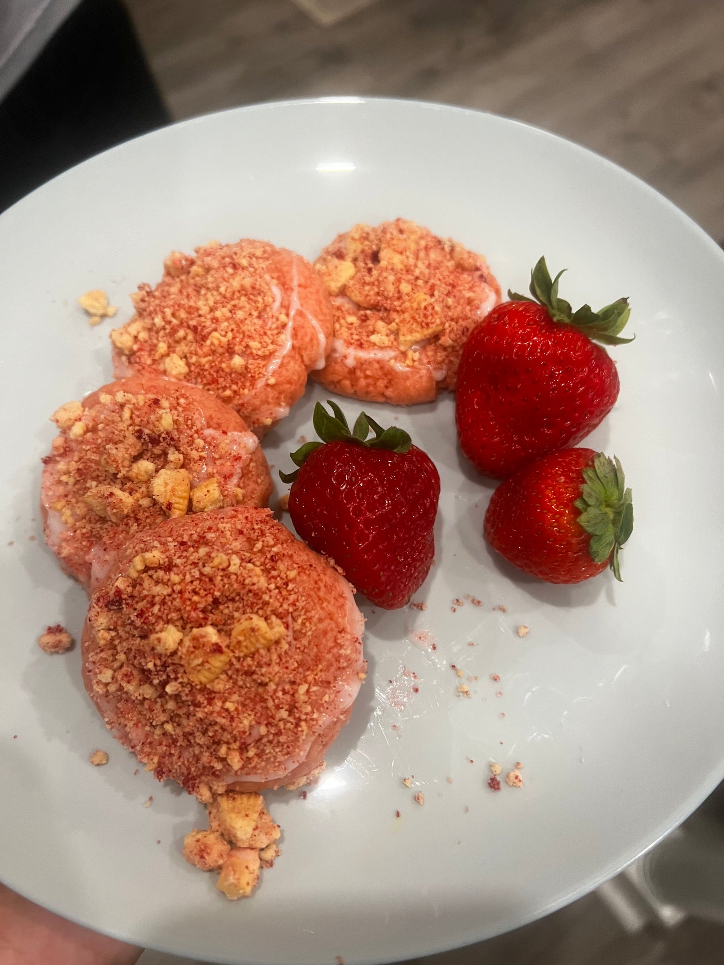 Strawberry Crunch Cookie